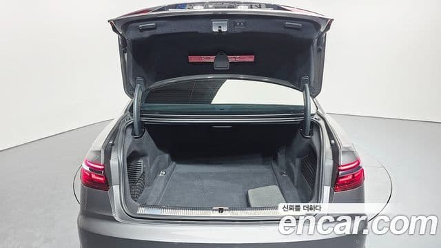 Audi A8 (D5) 55 TFSI Quattro LWB, 2018 20