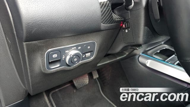 Mercedes-Benz GLB-класс X247 GLB220, 2021 15