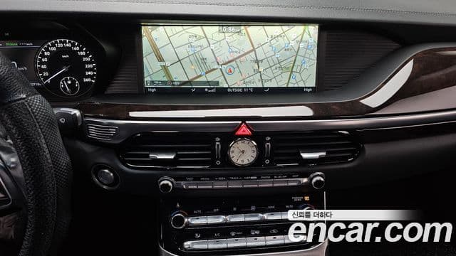 Genesis EQ900 Luxury, 2016 14