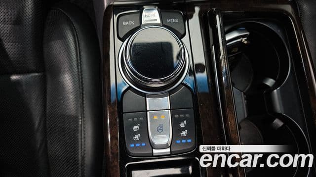 Genesis EQ900 Luxury, 2016 17