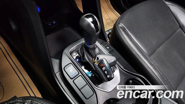 Hyundai Santa Fe DM Premium, 2013 9