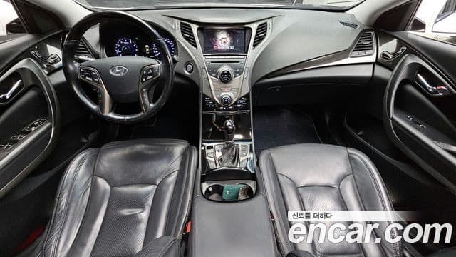 Hyundai Grandeur HG Executive, 2012 7