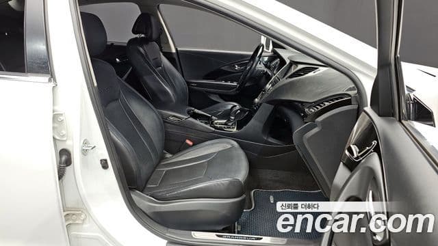 Hyundai Grandeur HG Executive, 2012 11