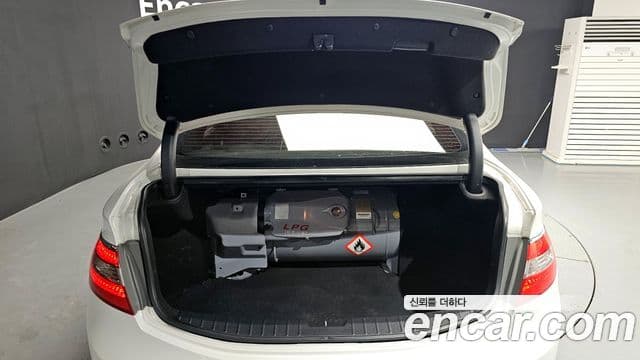 Hyundai Grandeur HG Executive, 2012 20