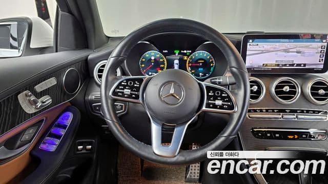 Mercedes-Benz GLC-класс X253 GLC300e 4MATIC купе Premium пакет, 2023 13