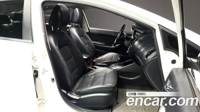 Kia K3 Noblesse, 2015 10