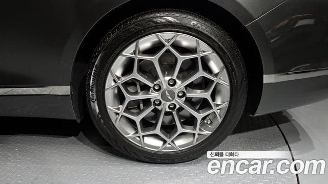 Genesis G80 (RG3) бензин 2.5 турбо AWD, 2022 все фото