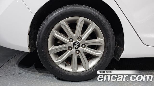 Hyundai The / новый New Avante 빌트인캠2 — базовая версия - Built-in Cam 2, 2014 все фото