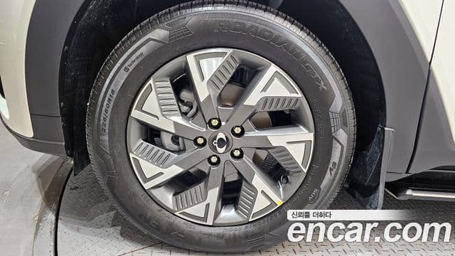 KG모빌리티(SsangYong) Torres EVX E7, 2024 все фото