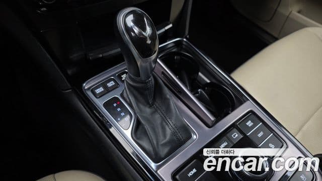 Hyundai Equus(новый кузов / новое поколение) 5.0 экспортная версия, 2014 9