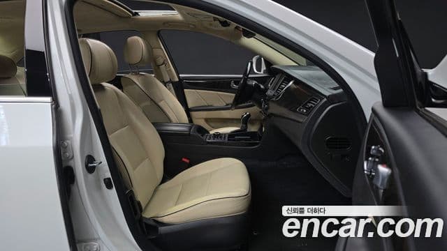 Hyundai Equus(новый кузов / новое поколение) 5.0 экспортная версия, 2014 11