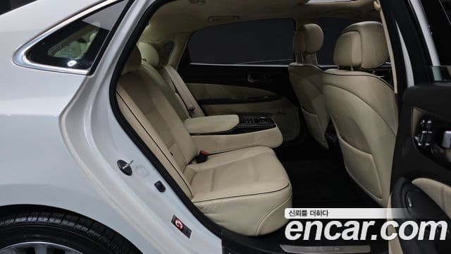 Hyundai Equus(новый кузов / новое поколение) 5.0 экспортная версия, 2014 12