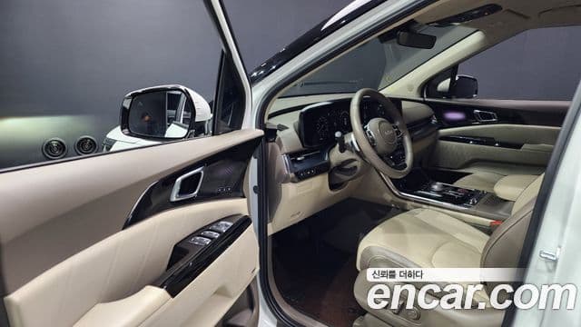 Kia Carnival 4세대 Signature, 2022 11