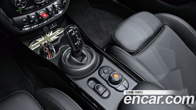 Mini Cooper 클럽맨 2세대, 2022 9