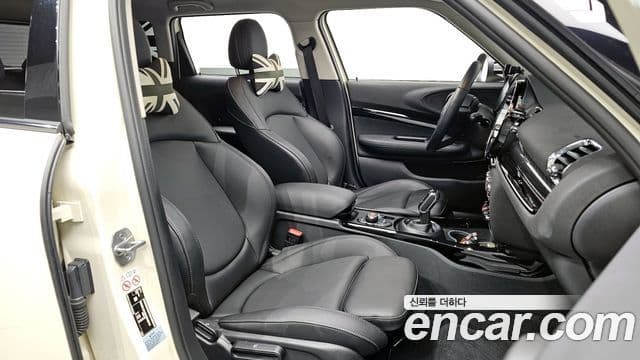 Mini Cooper 클럽맨 2세대, 2022 10