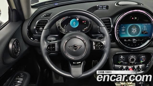 Mini Cooper 클럽맨 2세대, 2022 14