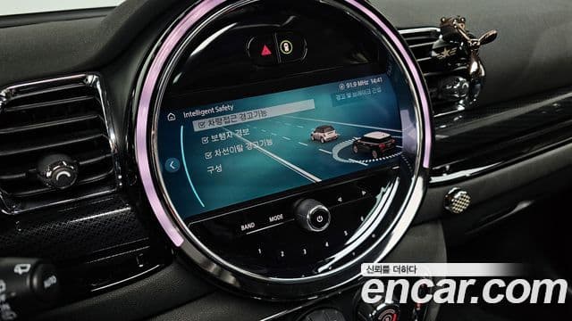 Mini Cooper 클럽맨 2세대, 2022 17