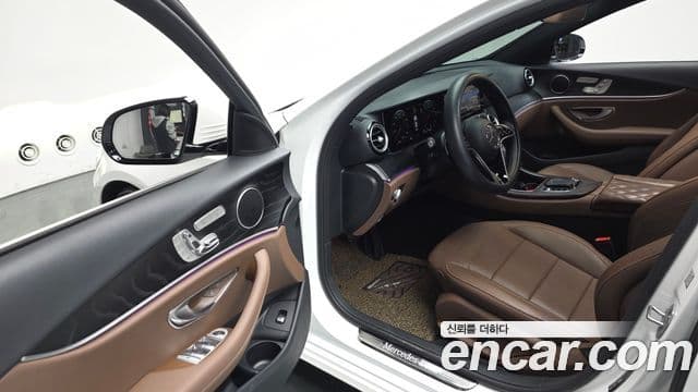 Mercedes-Benz E-класс W213 Avantgarde, 2022 11