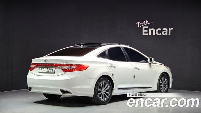 Hyundai Grandeur HG Luxury, 2011 2