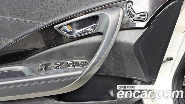 Hyundai Grandeur HG Luxury, 2011 18