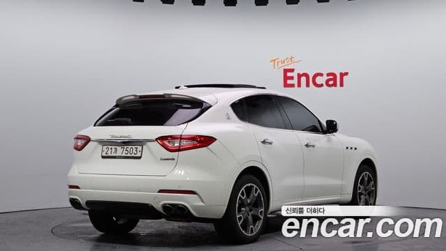 Maserati Levante 3.0 дизель AWD Sport, 2017 2