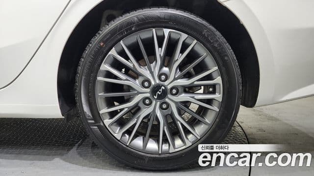 Kia The / новый New K3 2세대 Signature, 2022 все фото