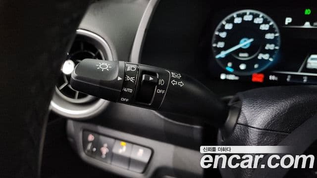 Kia The / новый New K3 2세대 Signature, 2022 17