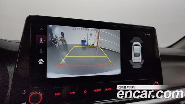 Kia The / новый New K3 2세대 Signature, 2022 19