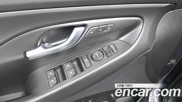 Hyundai i30 (PD) Premium, 2019 18