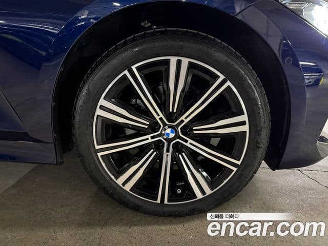 BMW 3시리즈 (G20) Luxury, 2025 все фото