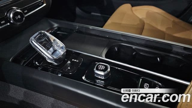 Volvo S60 3세대 B5 Inscription, 2022 9