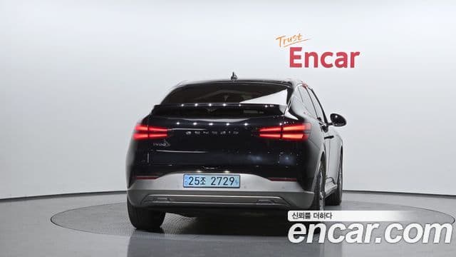 Genesis GV60 Standard, 2022 4