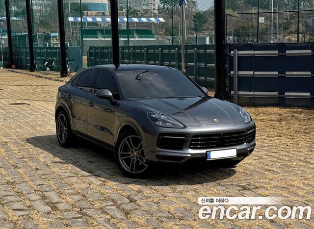 Porsche Cayenne (PO536) 3.0 купе, 2021 16