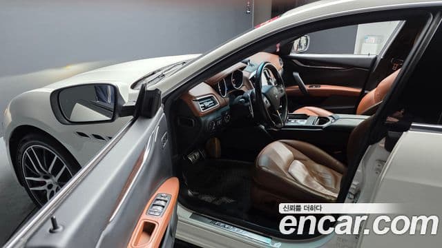 Maserati 기블리 3세대, 2016 11