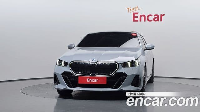 BMW 5시리즈 (G60) 530e M Sport, 2025 3