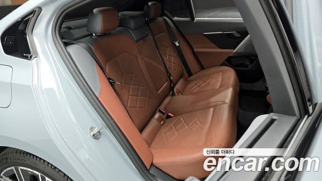 BMW 5시리즈 (G60) 530e M Sport, 2025 12