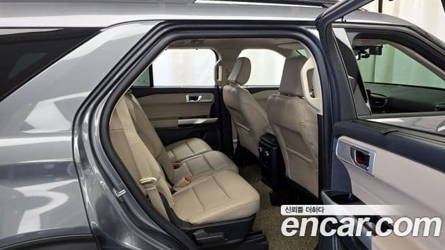 Ford Explorer 6세대 2.3 Limited 4WD, 2021 12