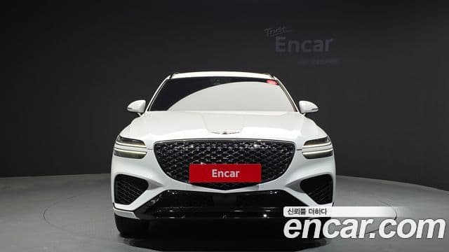 Genesis GV70, 2022 3