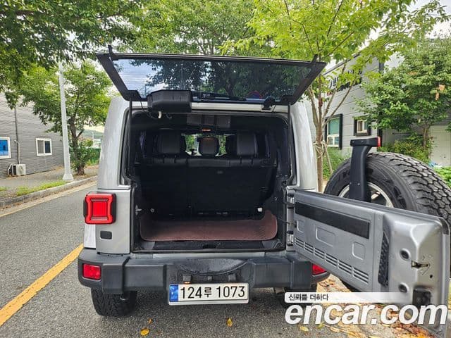 Jeep Wrangler (JK) 2.8 дизель Sahara 4도어, 2015 13