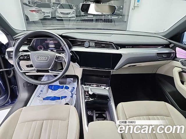 Audi e-Tron 55 Quattro Sportback, 2022 7