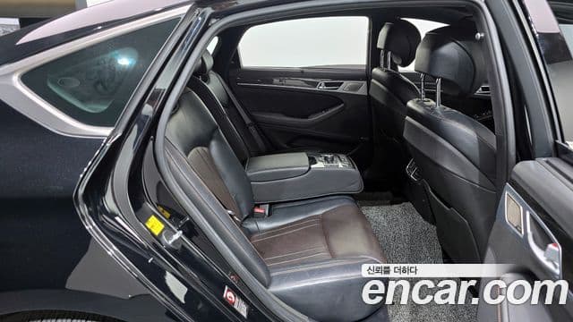 Genesis G80 Sport, 2017 12