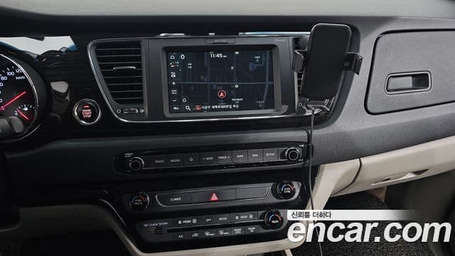 Kia The / новый New Carnival Noblesse, 2019 14