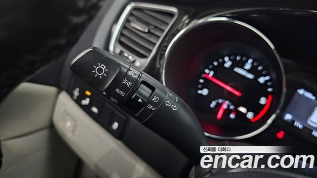 Kia The / новый New Carnival Noblesse, 2019 18