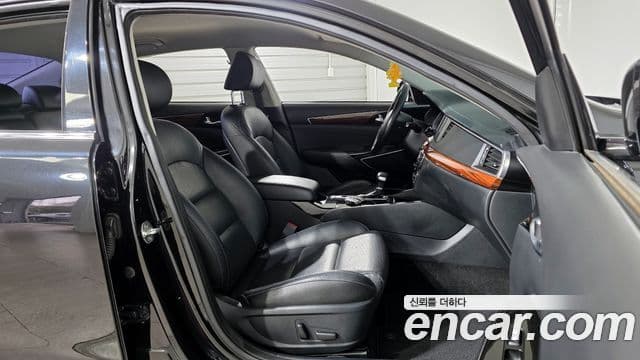 Kia All New K7 3.0 LPI Luxury (арендный автомобиль), 2017 10