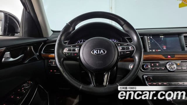 Kia All New K7 3.0 LPI Luxury (арендный автомобиль), 2017 13