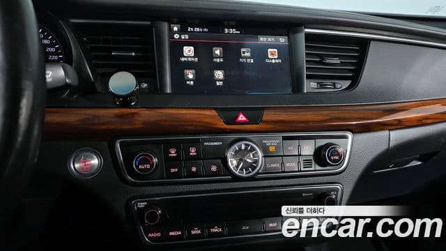 Kia All New K7 3.0 LPI Luxury (арендный автомобиль), 2017 14