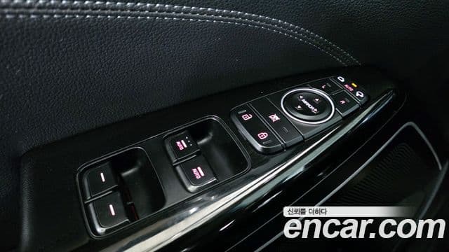 Kia All New K7 3.0 LPI Luxury (арендный автомобиль), 2017 18