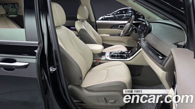 Kia Carnival 4세대 Signature, 2023 10