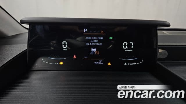 Hyundai Staria Prestige, 2023 8