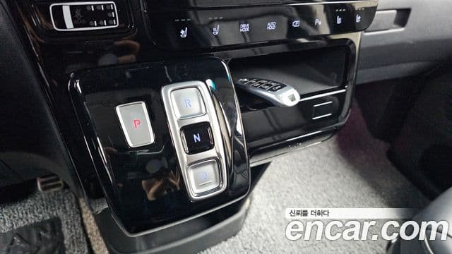 Hyundai Staria Prestige, 2023 9